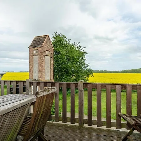 3-r-ferienwohnung-fuer-4-personen-in-schaprode-auf-ruegen-zi3 Lejlighed Schaprode