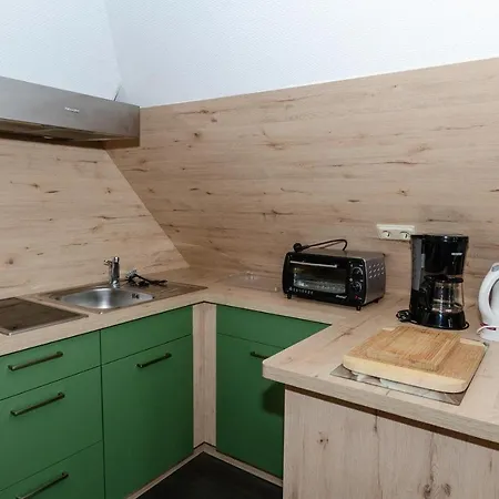 3-r-ferienwohnung-fuer-4-personen-in-schaprode-auf-ruegen-zi3 Lejlighed